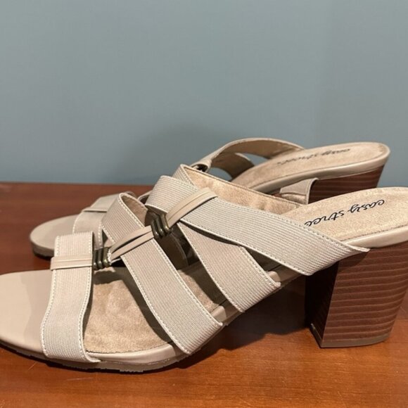 NEW Easy Street FLEX Women's 12 WIDE Slip on Block Heel Open Toe Tan Sandals - Picture 1 of 7